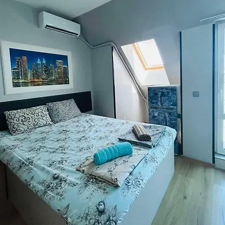 Joy Station 2 * София