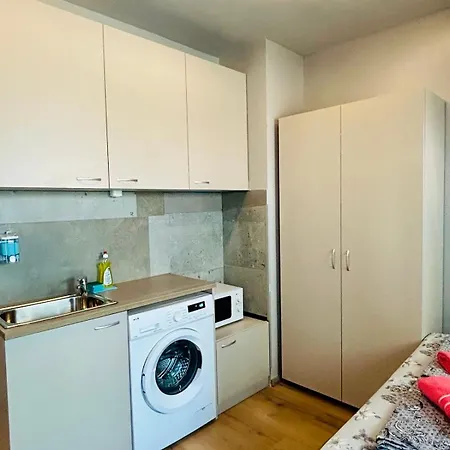 Joy Station 2 Apartment *